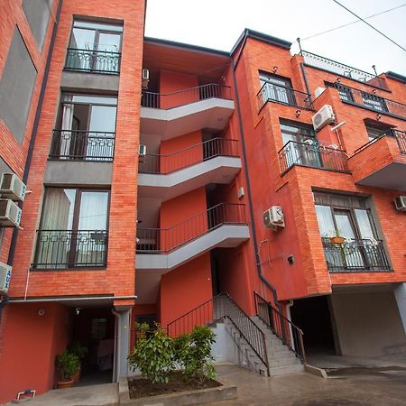 Apartment On L.Meskhishvili Turn ティビリシ エクステリア 写真