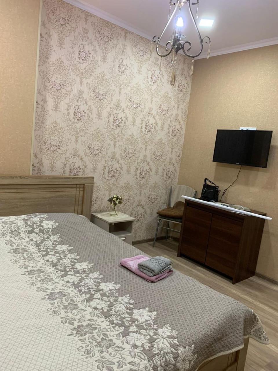 Apartment On L.Meskhishvili Turn ティビリシ エクステリア 写真