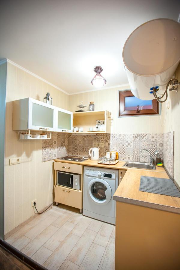 Apartment On L.Meskhishvili Turn ティビリシ エクステリア 写真