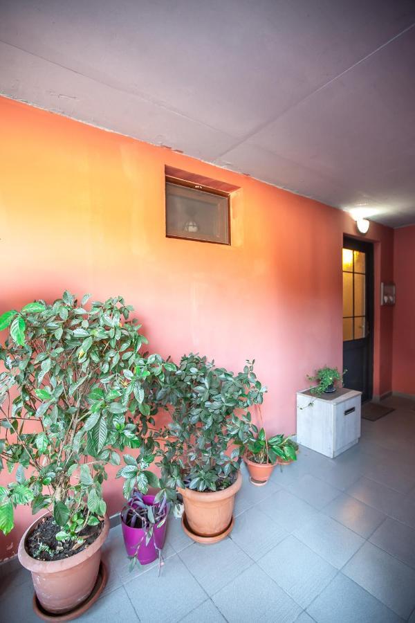 Apartment On L.Meskhishvili Turn ティビリシ エクステリア 写真